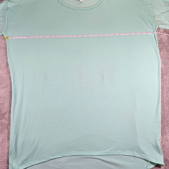 LULAROE Womens Crew neck Short Sleeved Oversized Teal/Light Blue Shirt. Size XL. - Picture 2 of 7